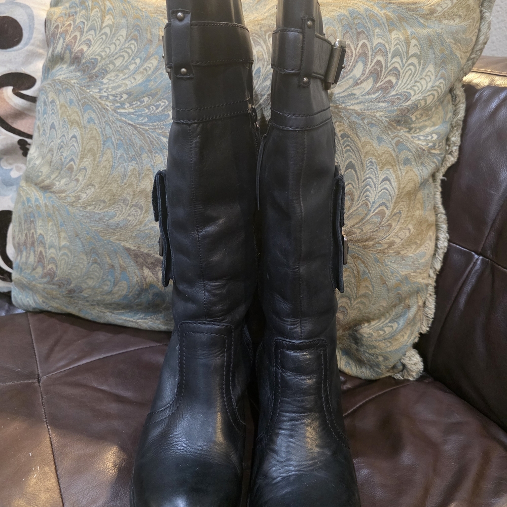 Report Black Leather Mid-Calf Heeled Riding Boots with Buckle Pocket - Picture 6 of 8